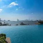 Creekside Vibes Chic Stay With City Views
