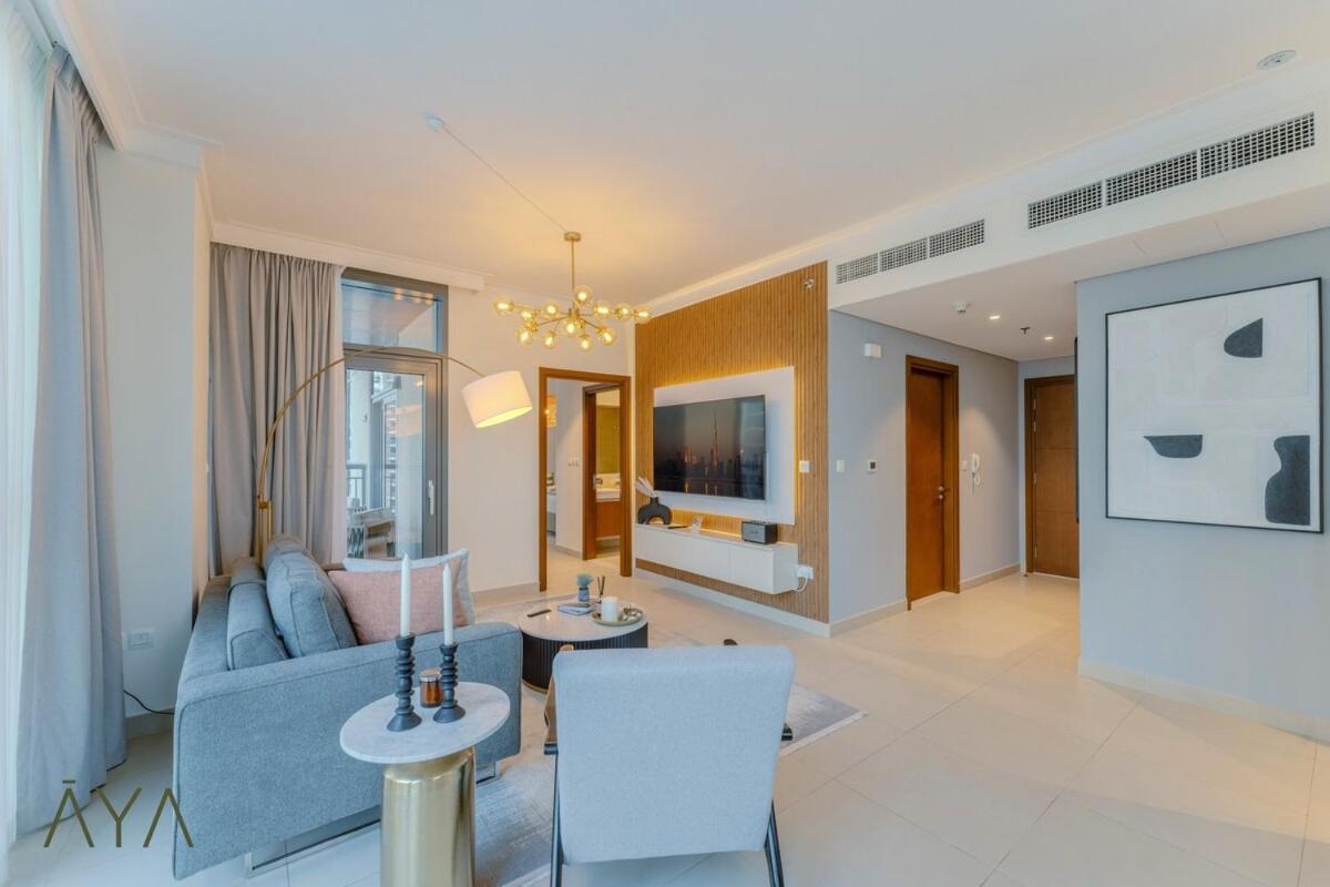 Apartment Creekside Vibes Chic With Views