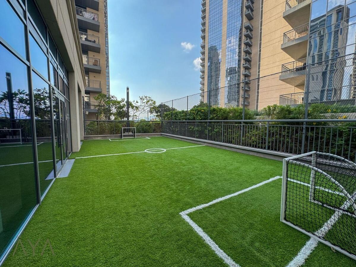 Creekside Vibes Chic With Views