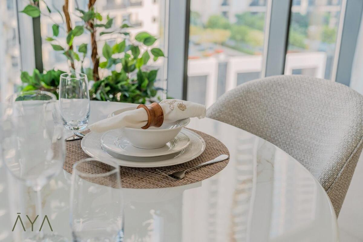 Apartment Creekside Vibes Chic With Views Dubai